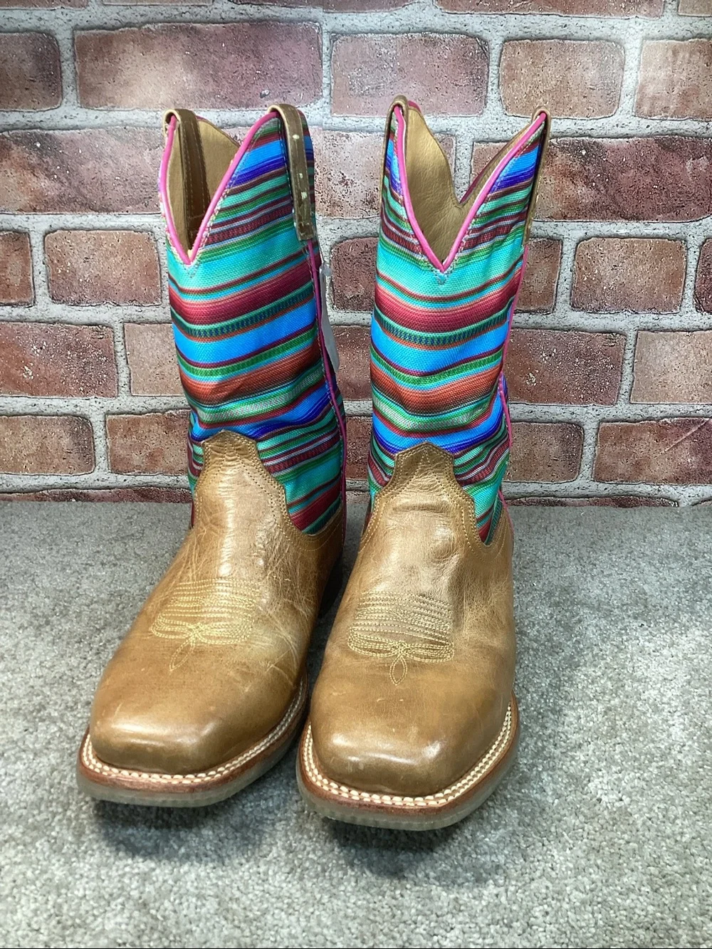 Tin Haul Serape Llama youth western cowboy boots size 7